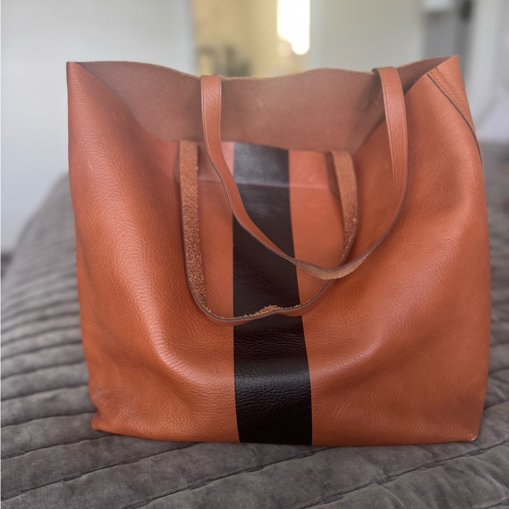 Madewell leather tote.